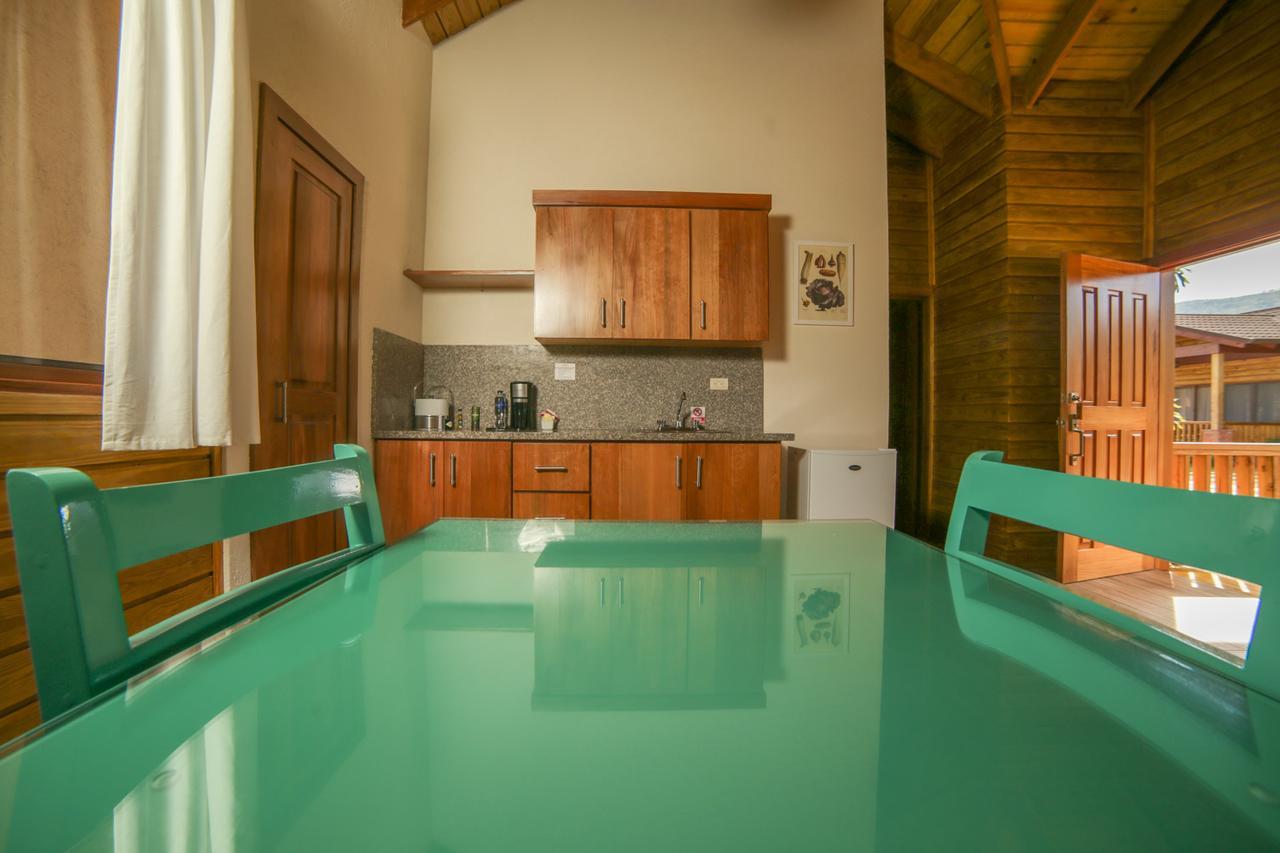 Carmen Hotel & Villas คาราวากวา ภายนอก รูปภาพ